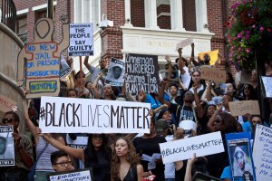 Protesters take to the streets to bring attention to the push for justice in the Trayvon Martin case as they take over Rodeo Drive on July 17, 2013 in Beverly Hills, California (Photo: Jose Lopez)