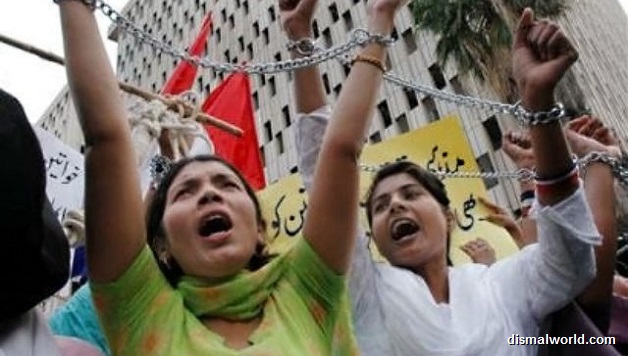 Pakistan: Women Facing Slavery, Discrimination, and Exploitation — Socialists Fight Women’s Oppression Worldwide