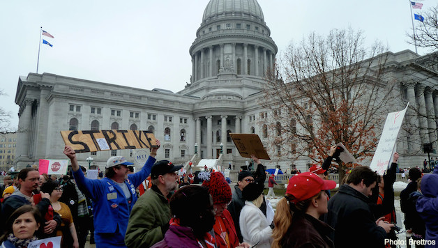 Wisconsin Battle at a Crossroads — Step up the Struggle! No Rotten Deal!