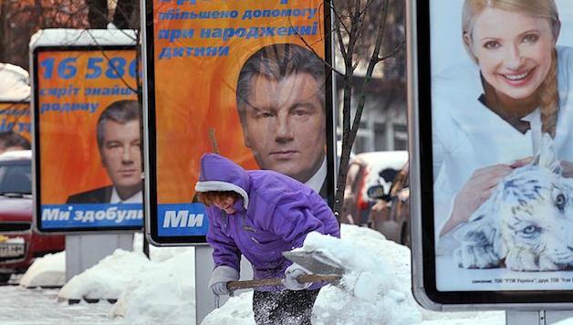 Ukraine: Economic Collapse and Presidential Elections