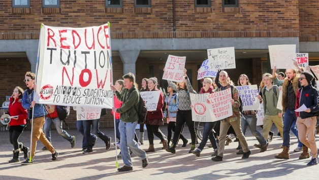 Western Washington University Students Organize for Reduced Tuition