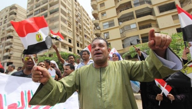Egyptian Workers Start to Take Action Again