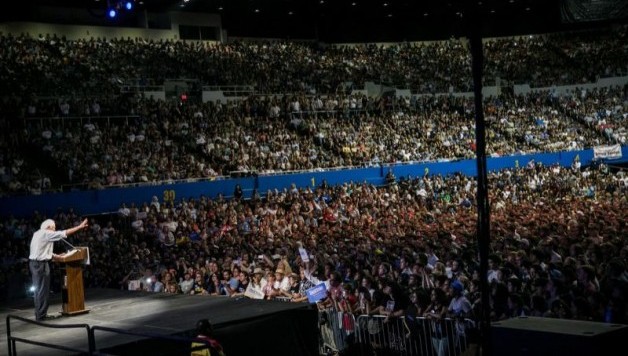 Sanders Is Making the Establishment Sweat
