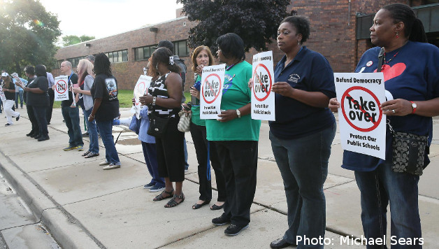 Teachers, Students, and Community Fight School Privatization Plan in Milwaukee