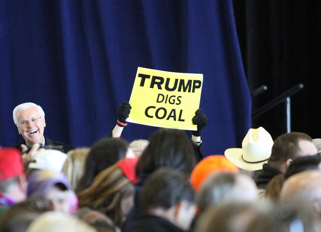 Trump Abandons Paris Accord – Defend the Planet, Fight for Socialist Policies
