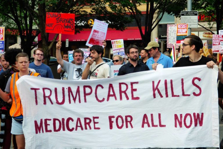 Fighting Trumpcare In Pittsburgh: Socialist Alternative & DSA Protest Senator Toomey
