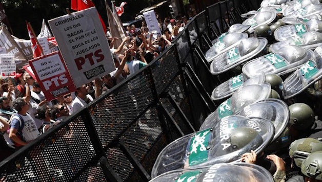 Argentina: Mass Movement Stalls Pension Reform Despite Ferocious Repression