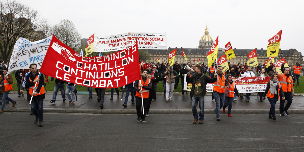 FRANCE-POLITICS-LABOUR-RAIL-STRIKE