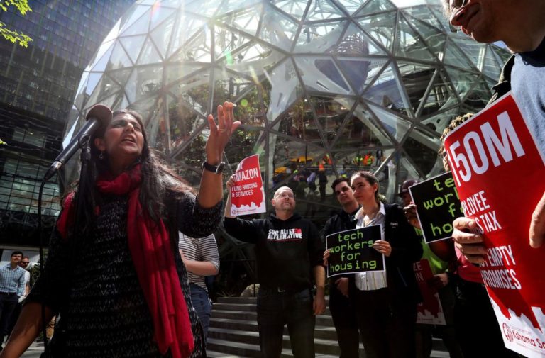 Tax Amazon! Socialist Alternative Stands Up to Bezos’ Bullying
