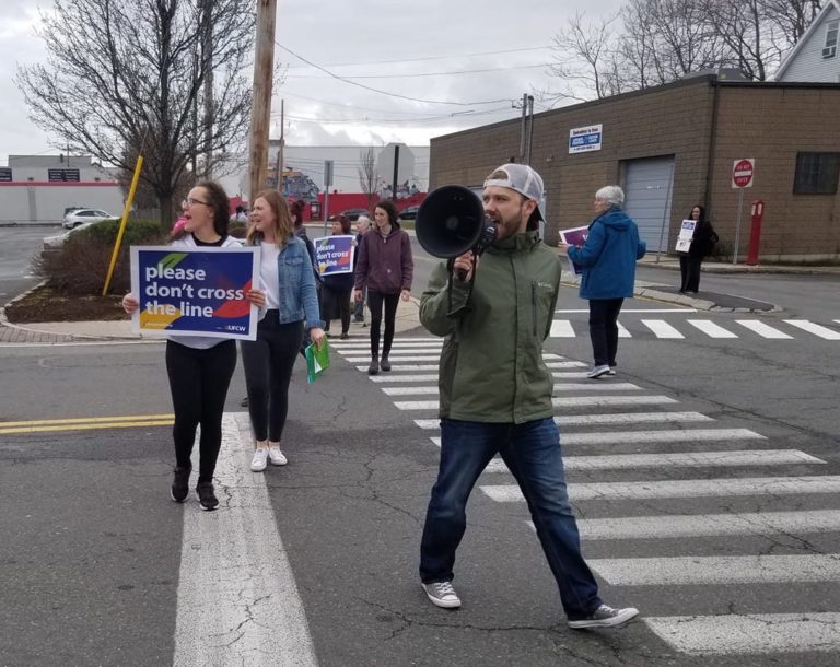 WATCH: Delivery Truck Driver Convinced by Striking Stop & Shop Workers and Our Members Not To Cross the Picket Line