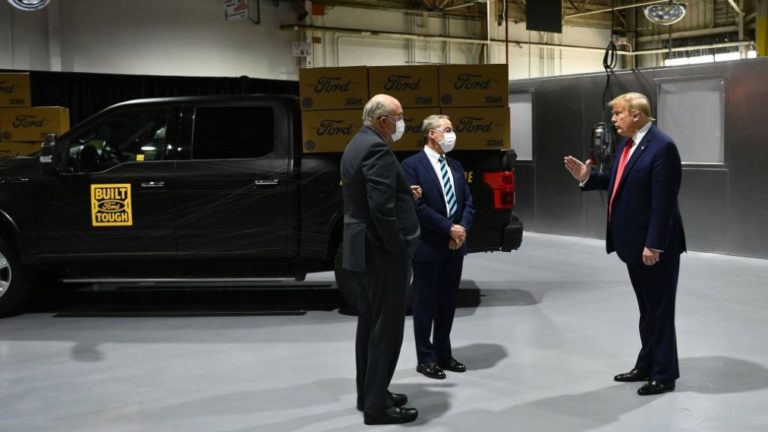 Trump’s Criminal Mismanagement – Ruling Class Divided on Addressing Crisis