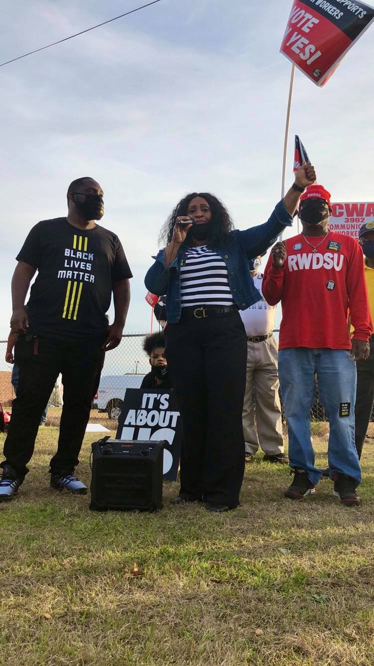 “Union Yes” Caravan Circles Amazon’s Bessemer Fulfillment Center: Workers, Unions, BLM, and the Left Build Community Support