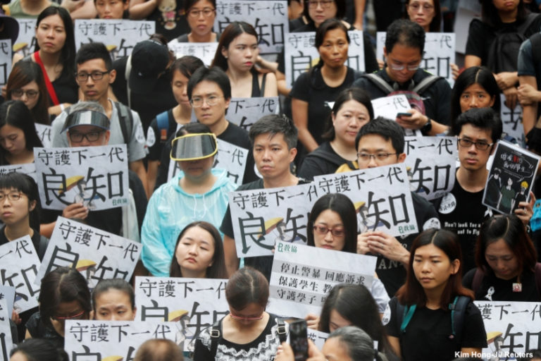 Hong Kong: Teachers’ Trade Union Crumples in the Face of Government Attack