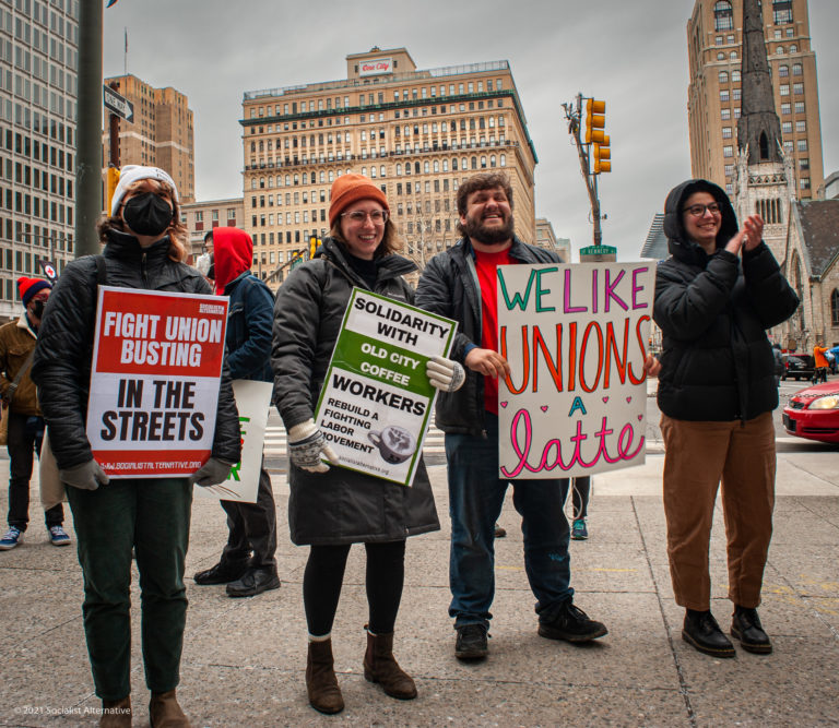 Philadelphia Rallies in Solidarity With Unionizing Coffee Workers