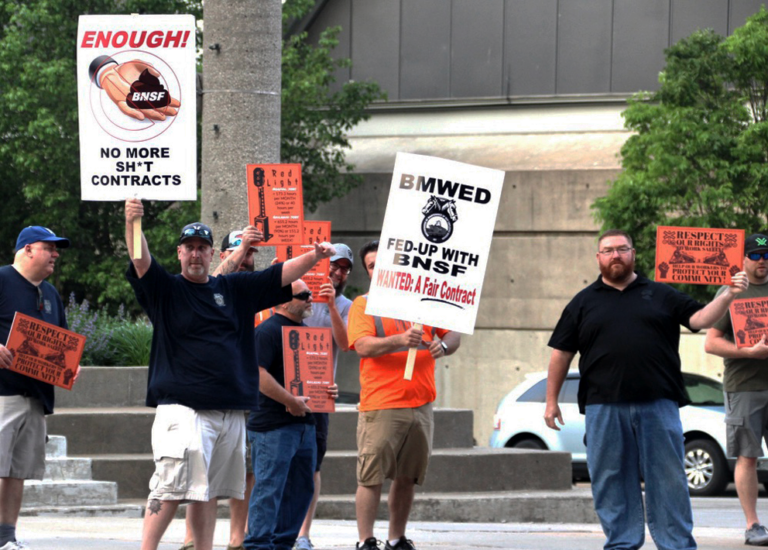 Democrats Sell Out Rail Workers To Protect Billionaire Execs