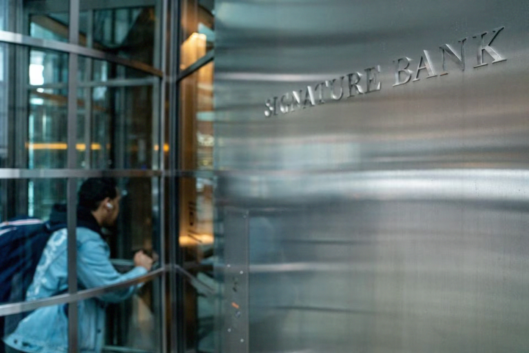 Signature Bank Worker Speaks Out On Banking Collapse