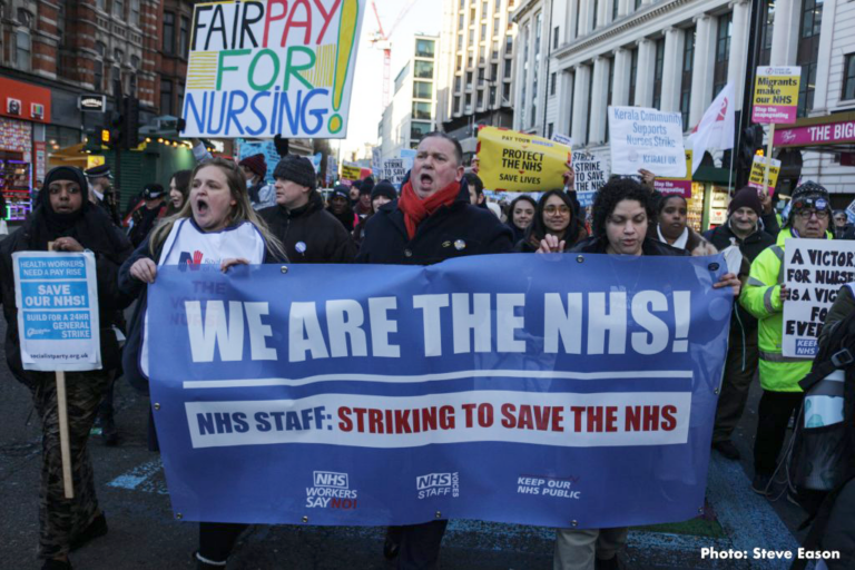 RCN members set to reject pay deal: Now step up the strikes and fight to win!