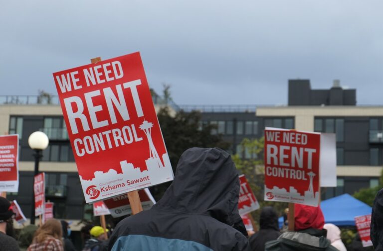 Seattle Renters Call Out Democratic Party at Rent Control Public Hearing