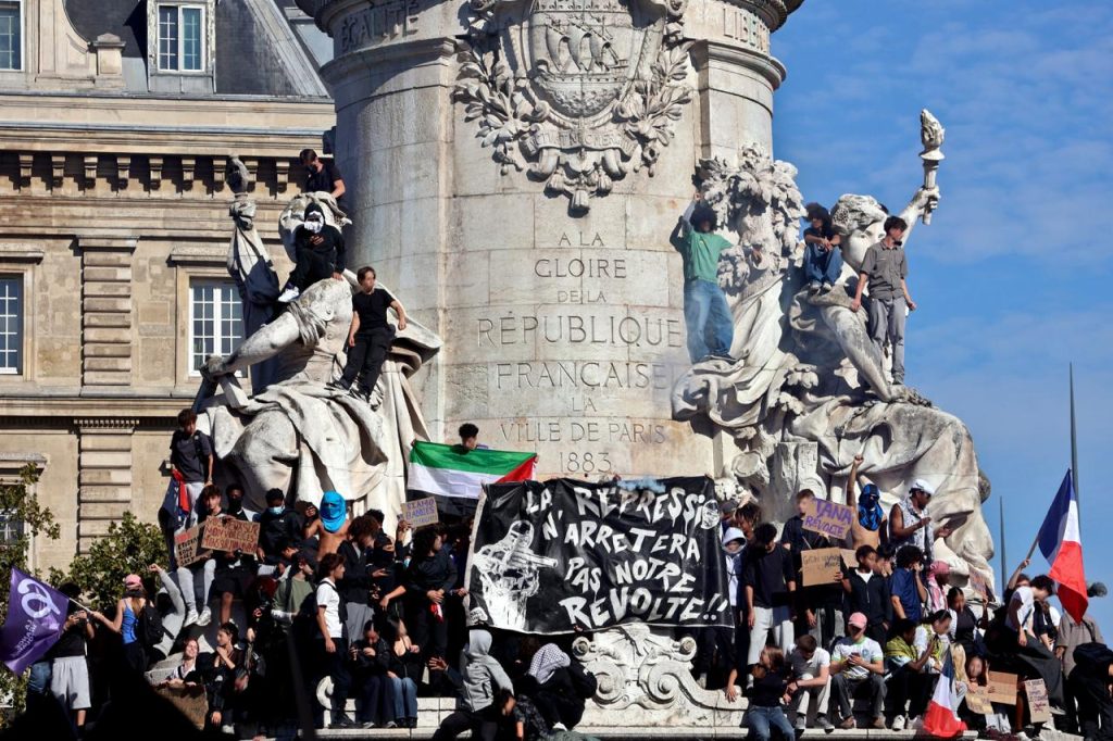 French Students Protest Proposed Spending Cuts and School Conditions